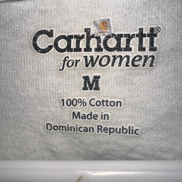 Carhartt Women’s Medium Cotton T-Shirt - Like New Condition - Picture 4 of 4